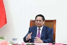 El primer ministro de Vietnam, Pham Minh Chinh, en la conversación. (Foto: Nhan Dan)