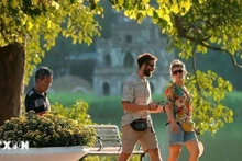 Turistas extranjeros en Hanói. (Foto: VNA)