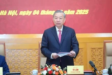 El secretario general del Partido Comunista de Vietnam, To Lam, habla en la cita. (Foto: Nhan Dan)