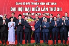 [Foto] Primer ministro asiste a XII Asamblea del Comité del PCV en la Televisión de Vietnam