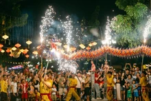 La fiesta se celebrará del 3 al 6 del presente mes, o sea, del 12 al 15 del octavo mes lunar. 