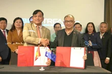La Asociación de Jóvenes Empresarios de Tay Ninh y la Asociación de Empresarios de Australia firmaron un memorando de cooperación.