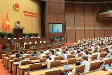 Una sesión de trabajo del noveno período de sesiones de la Asamblea Nacional de Vietnam de la XV Legislatura. (Foto: VNA)
