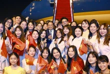En la ceremonia de despedida del primer ministro Pham Minh Chinh en China. (Foto: VNA)