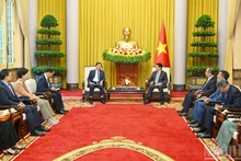 [Foto] Presidente vietnamita recibe al enviado especial del presidente de Corea del Sur