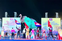 Una actuación que exalta la solidaridad y la amistad entre Vietnam y Camboya.