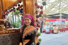 Tran Ngoc Quynh Anh, jefa de la Oficina del Centro de Promoción de Inversiones, Comercio y Turismo de Son La (Foto: VNA)