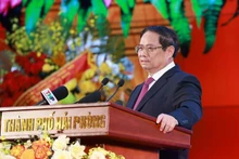 El primer ministro vietnamita, Pham Minh Chinh, habla en el evento. (Foto: VNA)