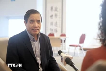 El profesor Vu Minh Khuong, de la Escuela de Políticas Públicas Lee Kuan Yew de Singapur. (Foto: VNA)