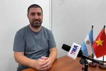 El periodista argentino Gastón Fiorda. (Foto: VNA)