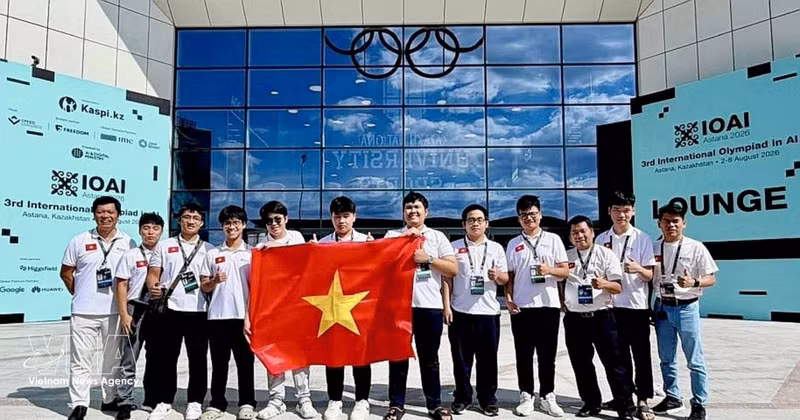 Vietnam obtiene dos medallas de oro en la Olimpiada Internacional de Inteligencia Artificial (IOAI) 2026. (Foto: VNA)