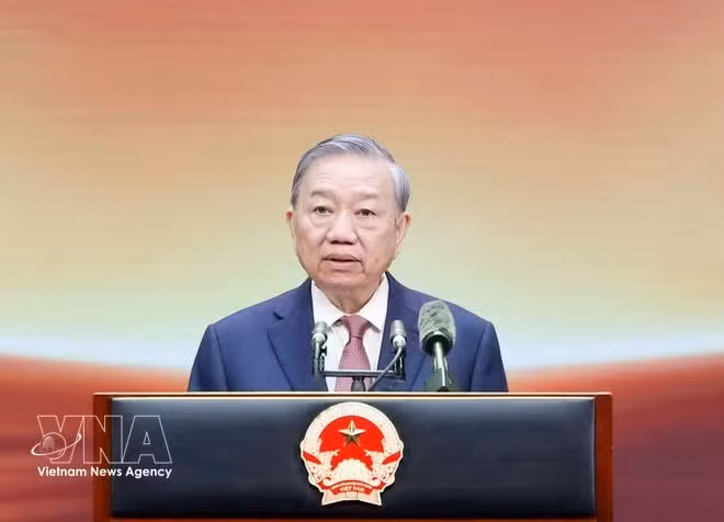 El secretario general del Partido Comunista de Vietnam y presidente de la República, To Lam, habla en el evento. (Foto: VNA)