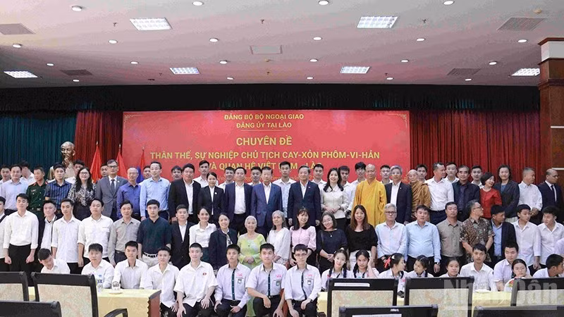 Asistentes a la charla. 