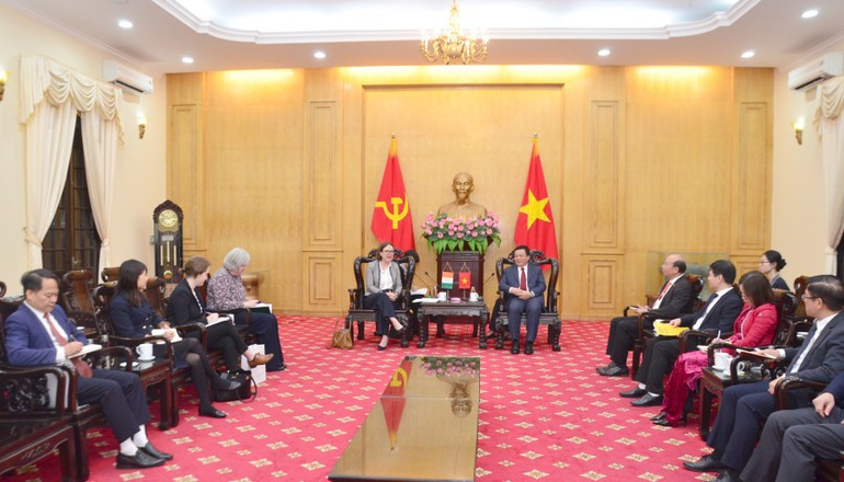 Escena del encuentro. 