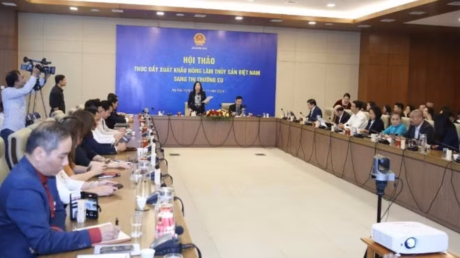 En la cita. (Foto: Nhan Dan)