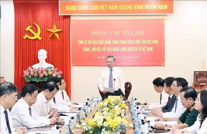 El secretario general del Partido Comunista de Vietnam , To Lam, habla en el evento. (Foto: VNA)