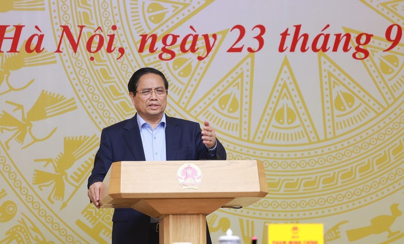 El primer ministro vietnamita, Pham Minh Chinh, preside la 14ª reunión del Comité Directivo Nacional para la lucha contra la pesca ilegal, no declarada y no reglamentada. (Foto: VNA)