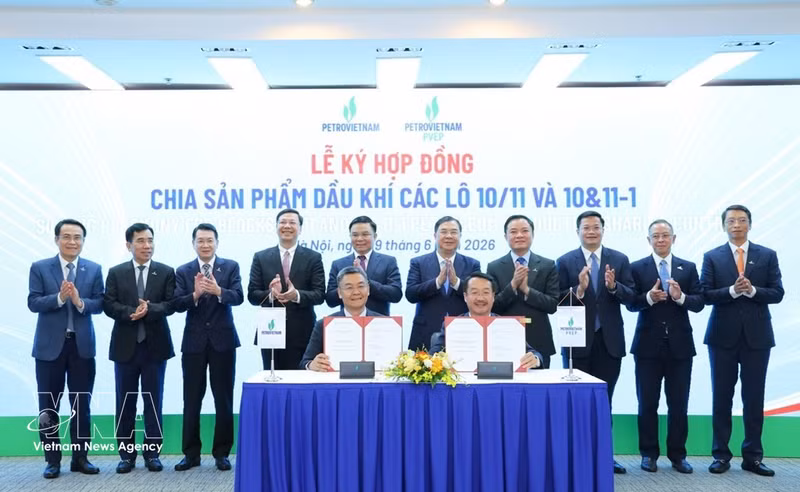 En una ceremonia de firma de acuerdo entre Petrovietnam y PVEP. (Foto: VNA)