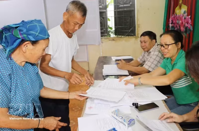 La política de reorganización de aldeas y caseríos recibe el consenso de los habitantes de la provincia Lai Chau. (Foto: VNA)