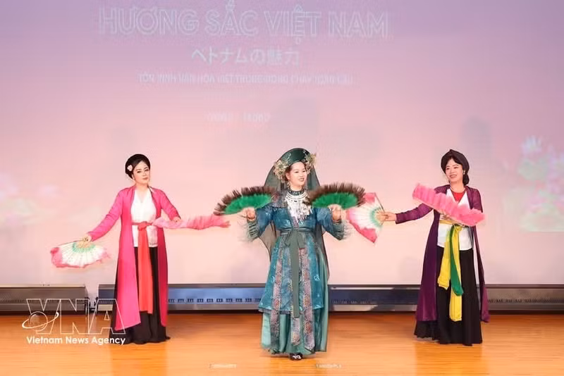 Programa de intercambio artístico refuerza lazos culturales entre Vietnam y Japón. (Foto: VNA)