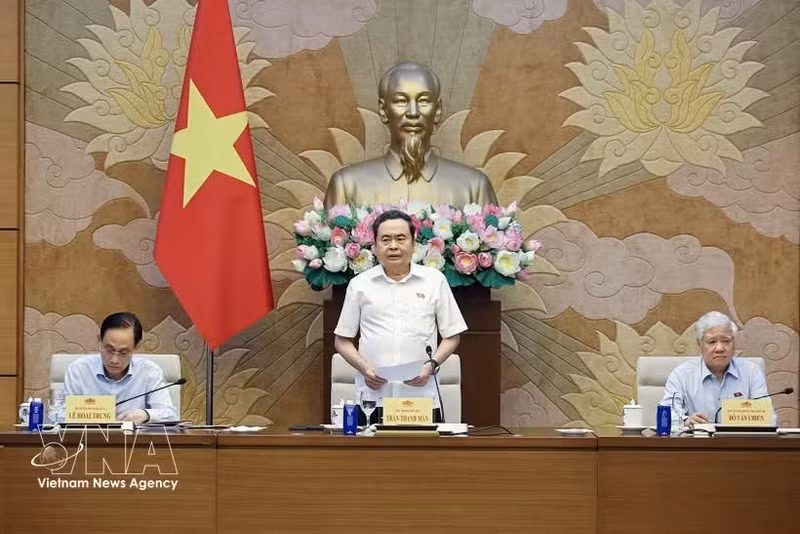 El presidente de la Asamblea Nacional (Parlamento) de Vietnam, Tran Thanh Man, habla en el evento. (Foto: VNA)
