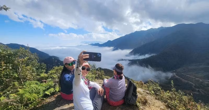 Visitantes en Mu Cang Chai. (Foto: VNA)