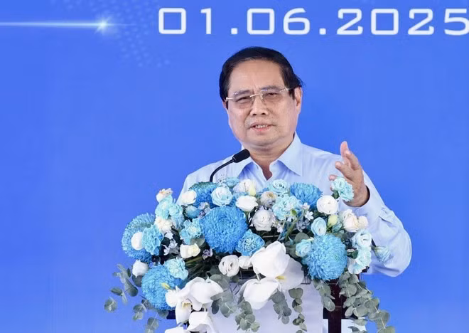 El primer ministro de Vietnam, Pham Minh Chinh, interviene en la cita. (Foto: VNA)