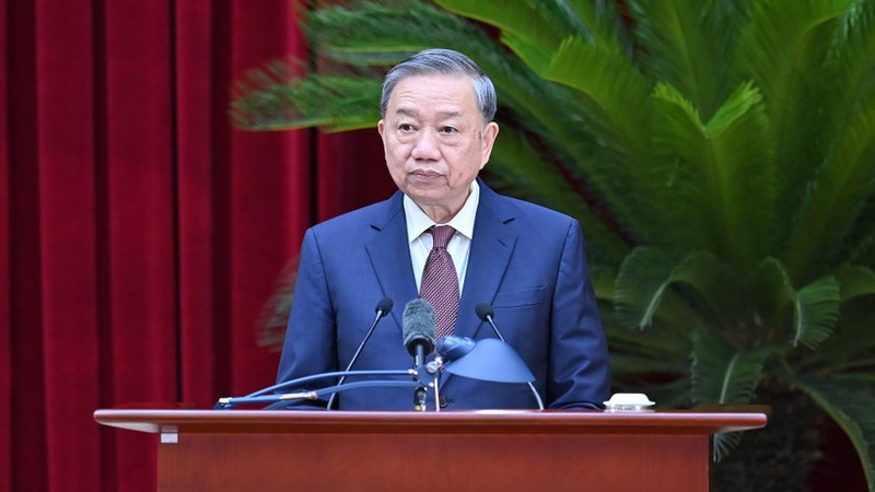El secretario general del Partido Comunista de Vietnam, To Lam, habla en el evento. (Foto: VNA)