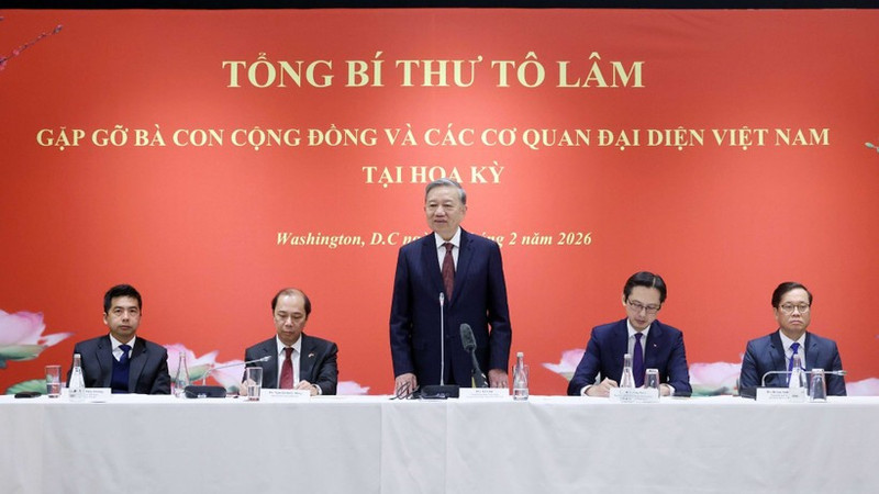 El secretario general del PCV, To Lam, habla en el encuentro. (Foto: VNA)