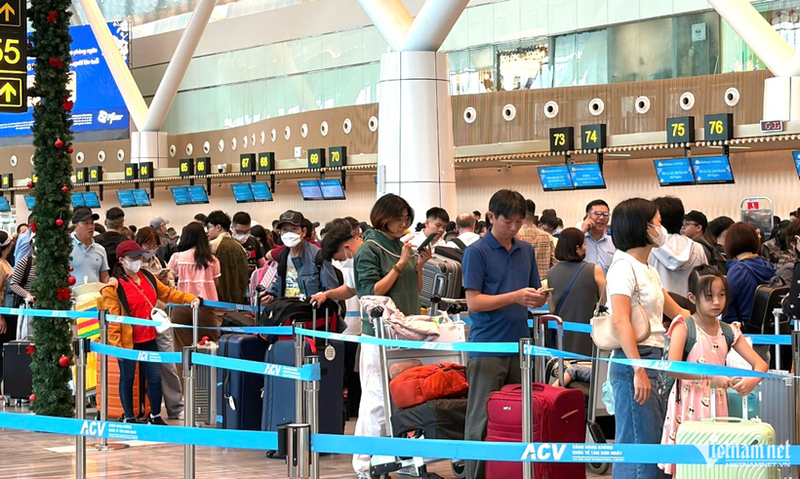 Aeropuerto internacional de Tan Son Nhat recibe número récord de pasajeros. (Foto ilustrativa: Vietnamnet)