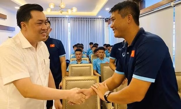 Selección de fútbol sub-20 de Vietnam lista para eliminatorias de torneo regional. (Fotografía:VNA)
