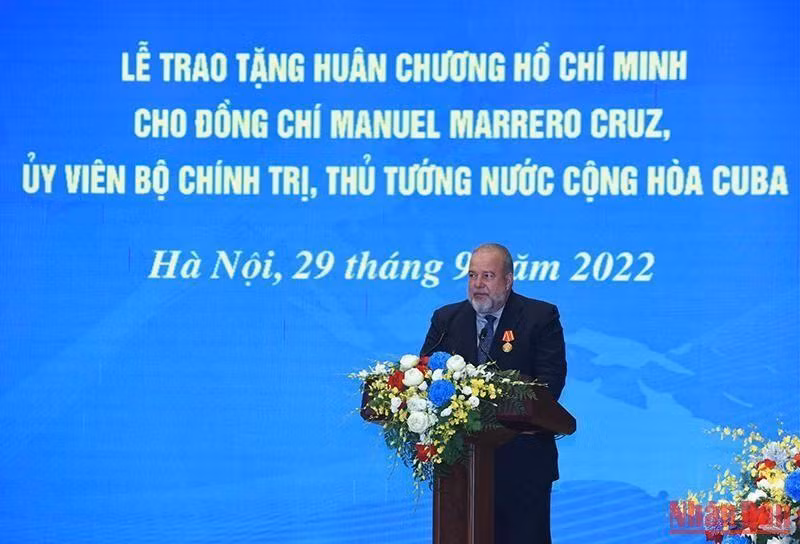 El primer ministro cubano, Manuel Marrero Cruz, interviene en el evento.