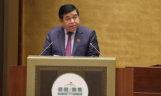El ministro de Planificación e Inversión, Nguyen Chi Dung, habla en el evento (Fotografía: VNA)