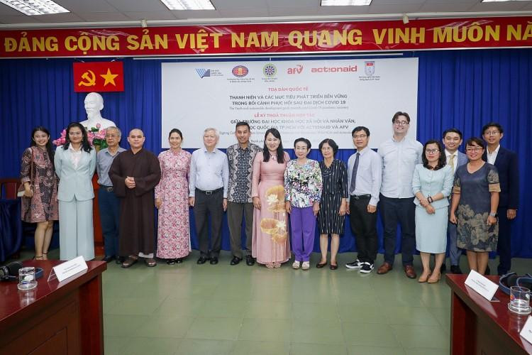 Los delegados en el evento. (Fotografía: thoidai.com.vn)