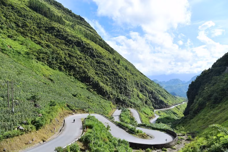 Pendiente Tham Ma, ubicada en la Ruta Nacional 4C.