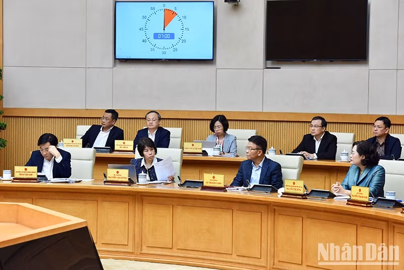 Asistentes a la cita.