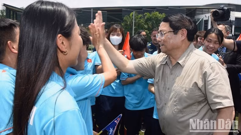 Minh Chinh animó a las jugadoras vietnamitas.
