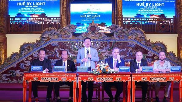 El vicepresidente permanente del Comité Popular provincial Nguyen Thanh Binh en la rueda de prensa (Fotografía: VNA)