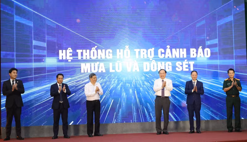 En el evento (Fotografía: hanoimoi.vn)