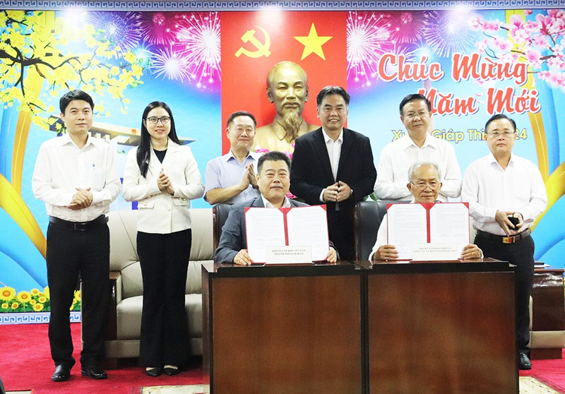 En el evento (Foto: binhduong.gov.vn)