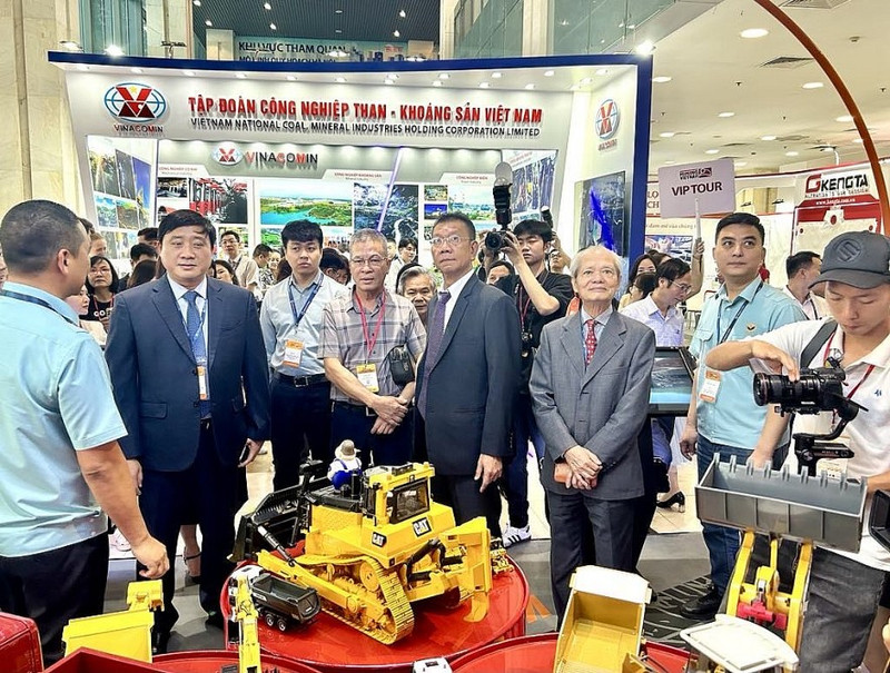En el evento (Foto: thoibaotaichinhvietnam.vn)