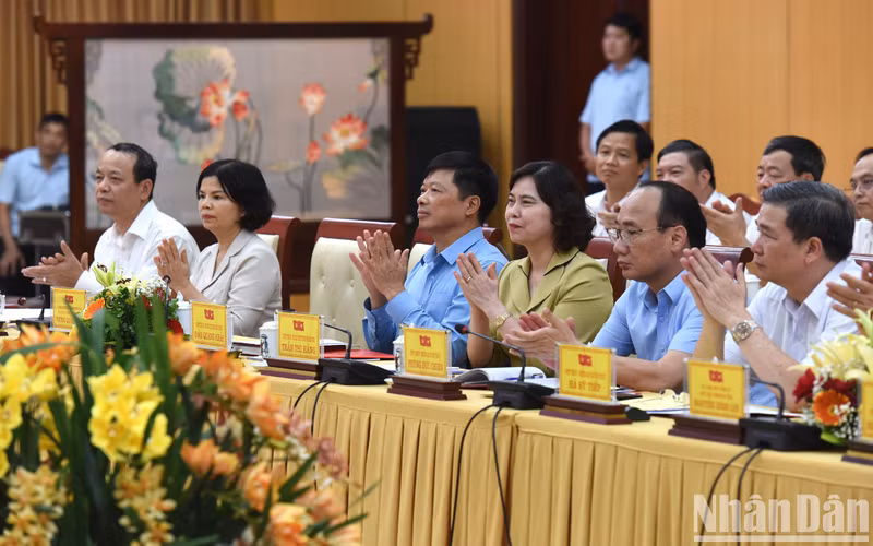 Funcionarios de la provincia de Bac Ninh en el evento.