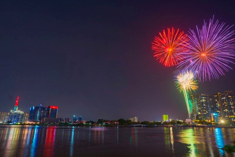 Ciudad Ho Chi Minh lanzará fuegos artificiales con motivo del Día Nacional