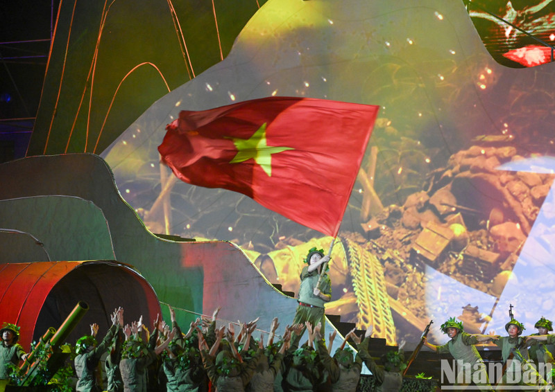 Programa artístico resalta la victoria de Dien Bien Phu