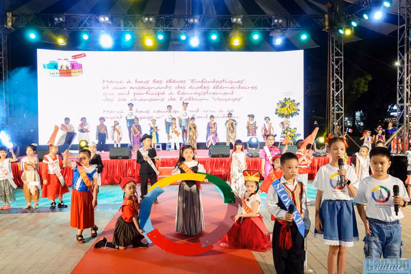 Un espectáculo en el festival (Fotografía: baocantho.com.vn)