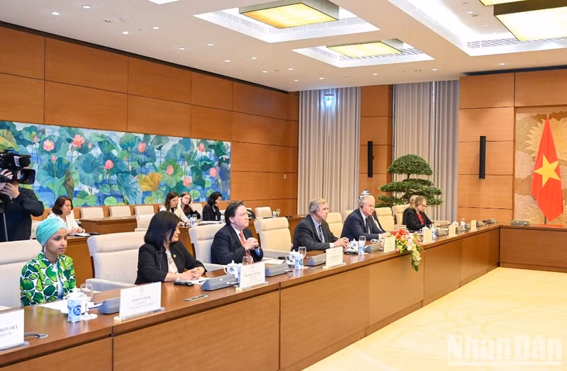 Congresistas estadounidenses en la cita.