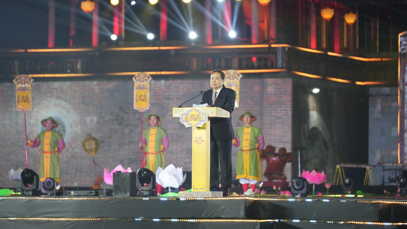 El presidente de la Asamblea Nacional de Vietnam, Tran Thanh Man, habla en el evento. (Foto: quochoi.vn)