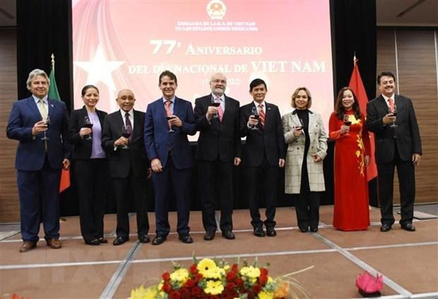 Delegados participantes en la cita. (Fotografía: VNA)