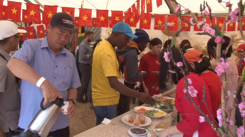 En el pabellón vietnamita. (Fotografía: VNA)