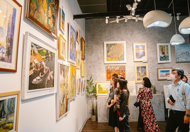 En la exposición (Fotografía: Comité Organizador)